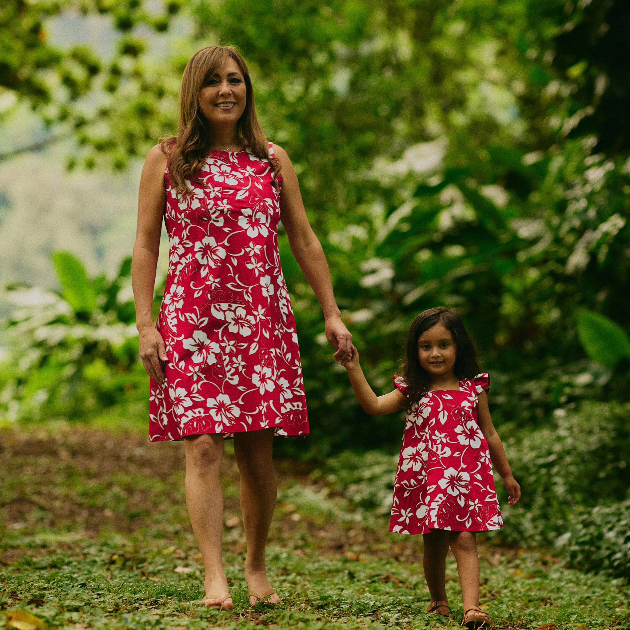 Classic Hibiscus Girls Bloomer Set - Image 4