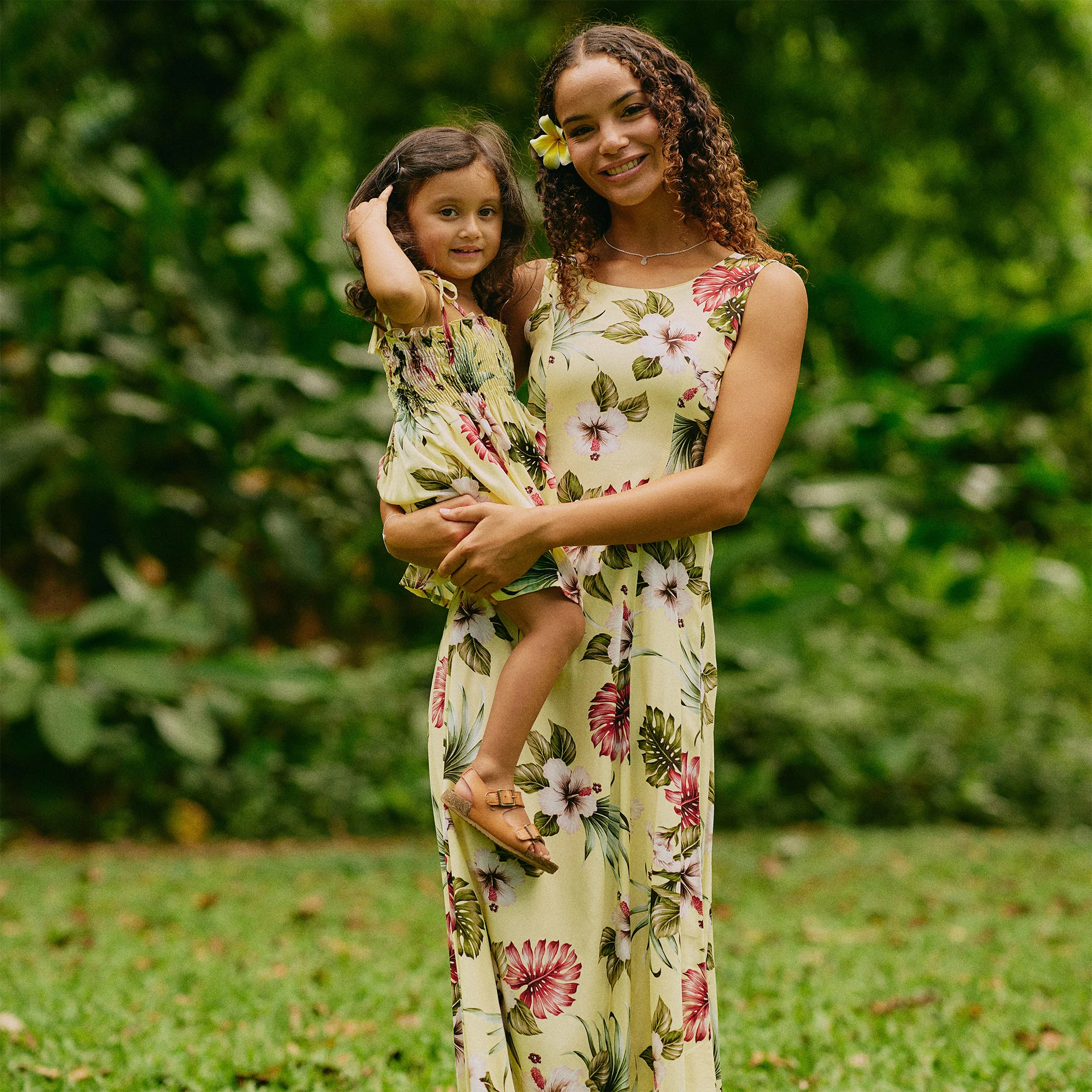 Hawaiian Floral Sylvia Dress - Image 11