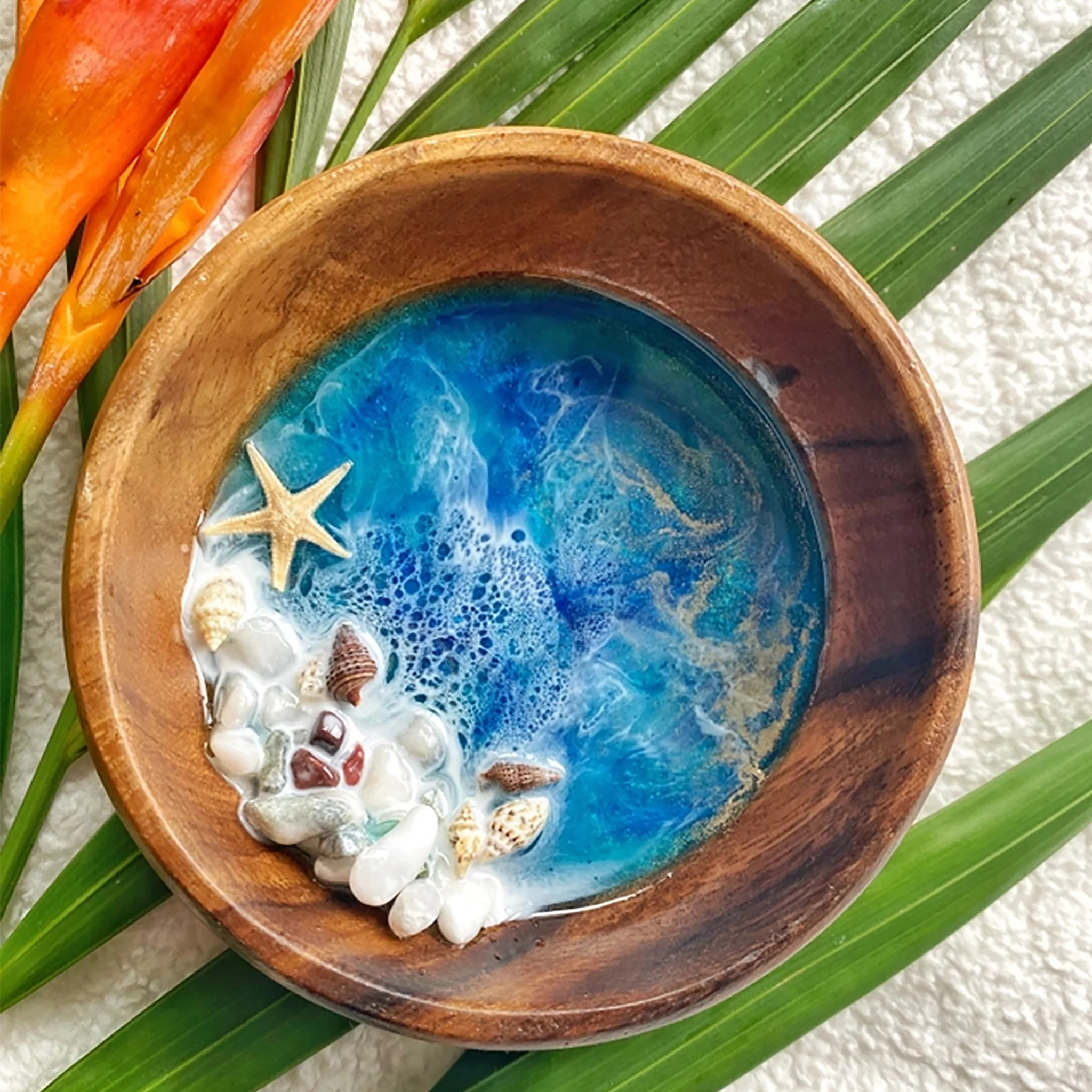 Round Gold Accent Ocean Jewelry Dish - Image 6