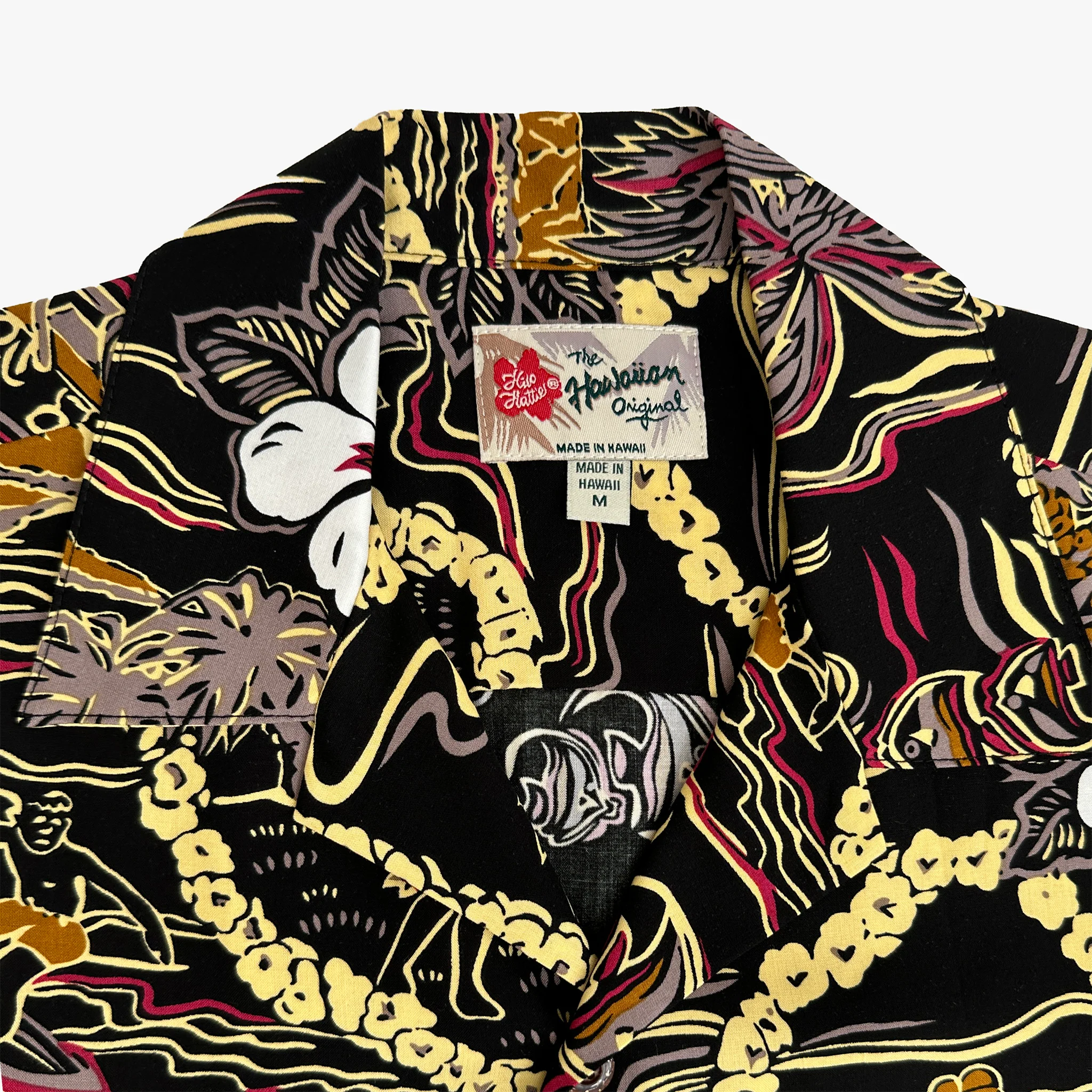 Vintage Scenic Aloha Shirt - Image 5