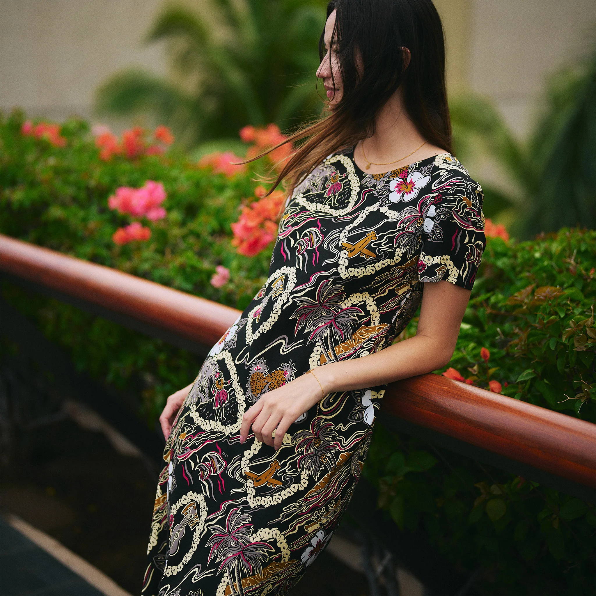 Vintage Scenic Short Dress - Image 3