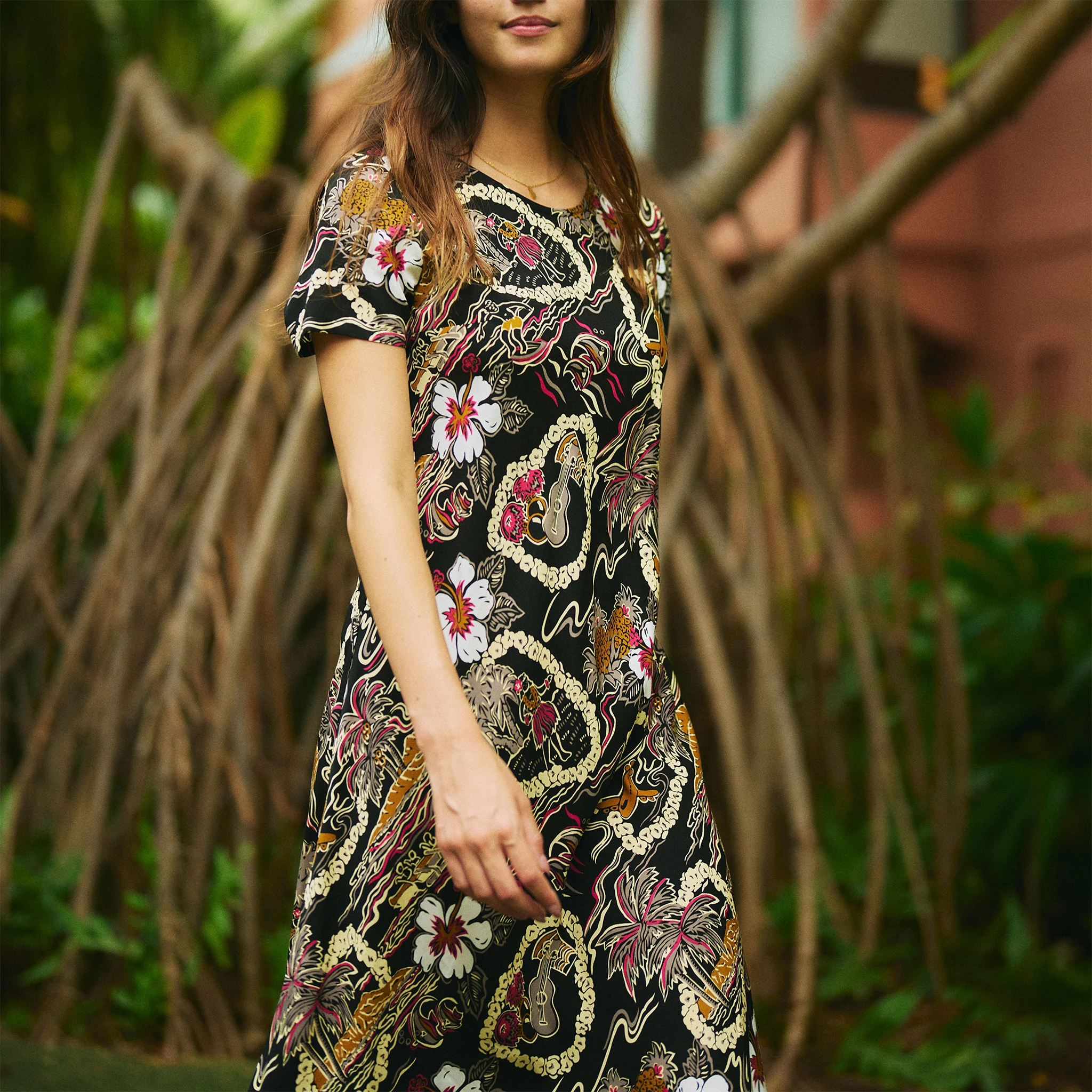 Vintage Scenic Short Dress - Image 4